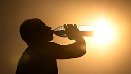 La nueva ola de calor fuerza a prohibir barbacoas, fuegos artificiales y el uso de maquinaria en Castilla y León