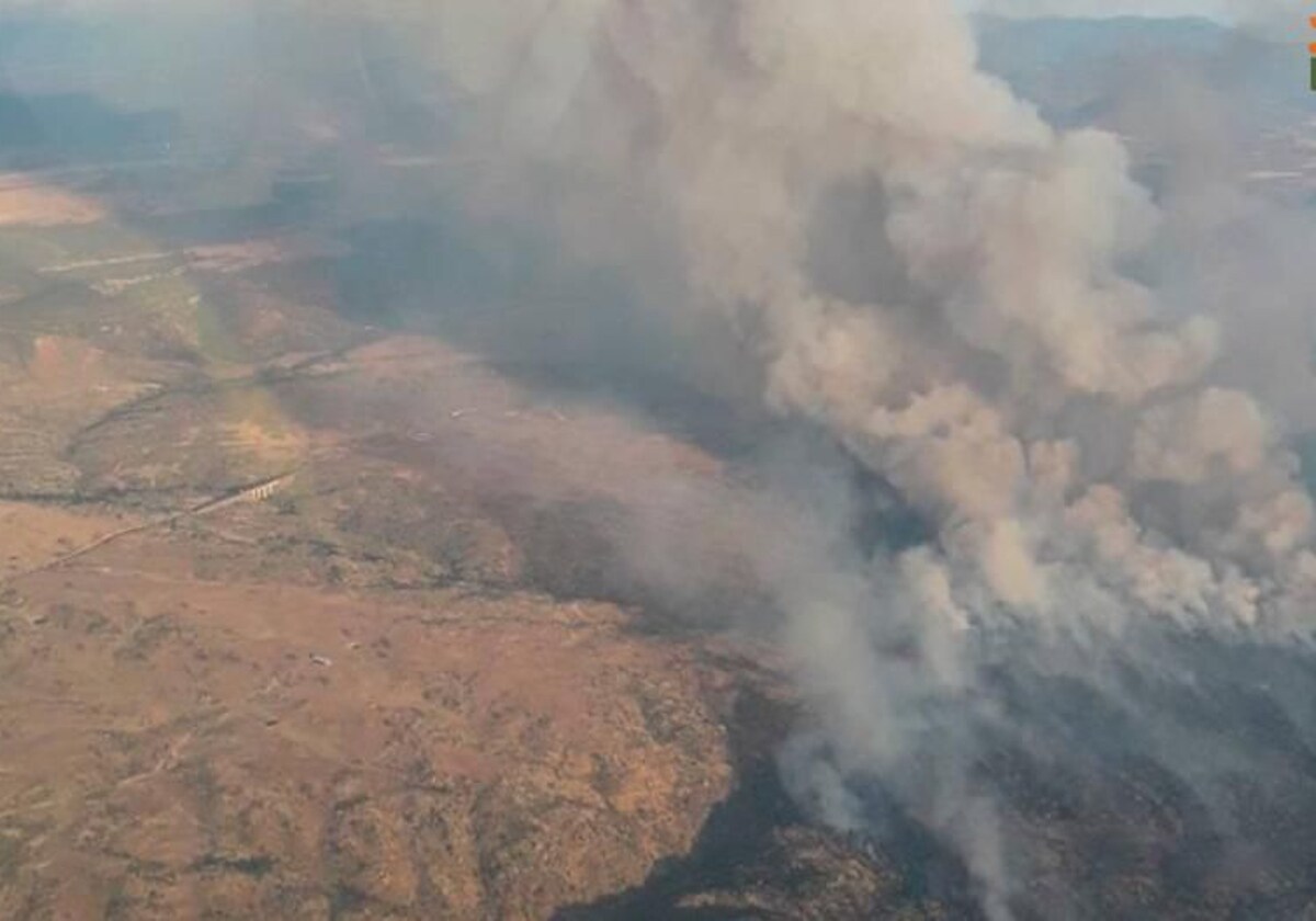 El incendio en La Estrella ya se ha dado por extinguido