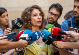 María Jesús Montero avala el acuerdo catalán como solidario y abre camino al Estado federal