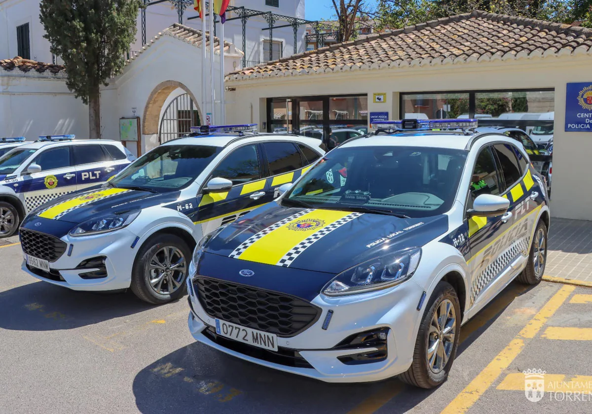 Imagen de archivo de coches patrulla de la Policía Local de Torrent