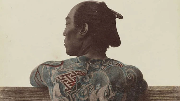 Tatuaje irezumi realizado con tebori. Japón, finales del siglo XIX