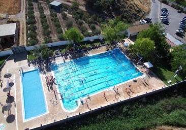 Aguas medicinales por 1,50 euros: este es el pueblo de Málaga que tiene una piscina pública como balneario