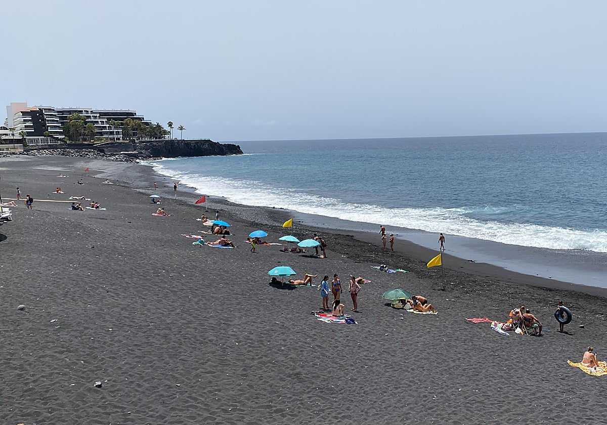Playa de Puerto Naos en La Palma
