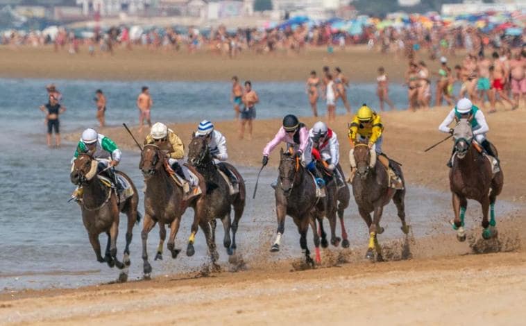 Imagen principal - Algunas imágenes de las Carreras de Caballos de Sanlúcar de Barrameda