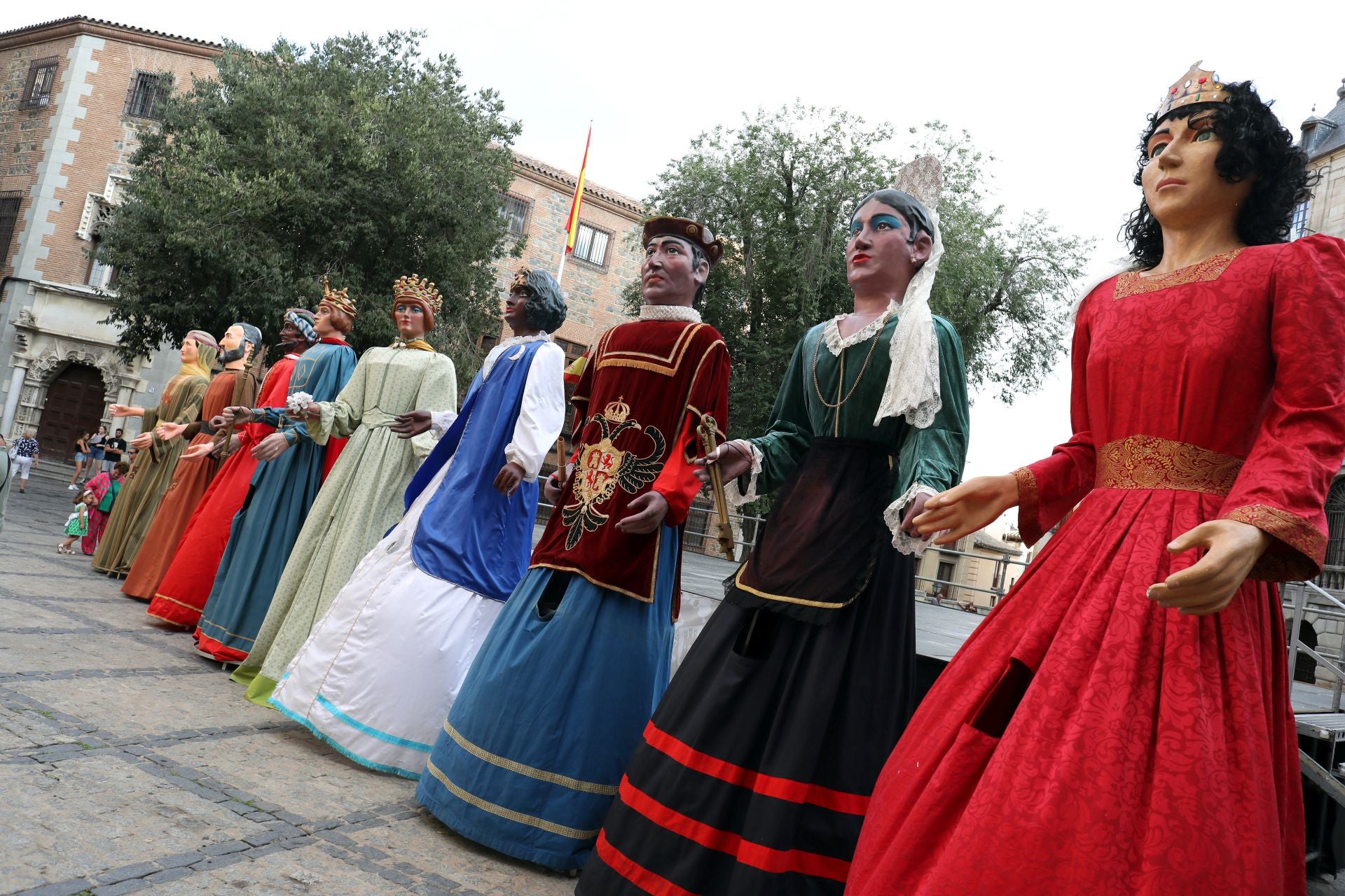 Toledo vibra en la víspera de sus fiestas