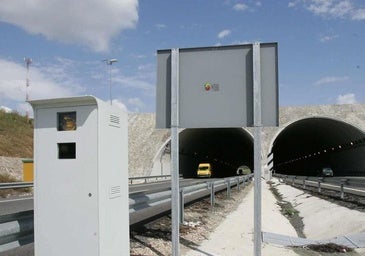 Málaga, Huelva o Cádiz: Estas son las playas con más radares de la DGT