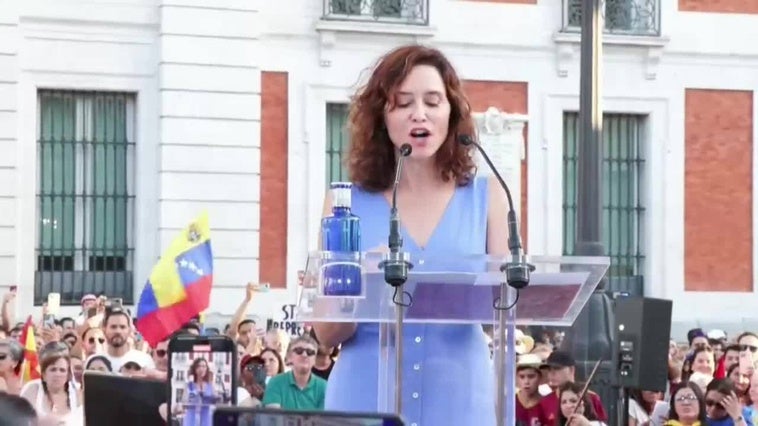 Miles de venzolanos se manifiestan alrededor del mundo para apoyar a la oposición