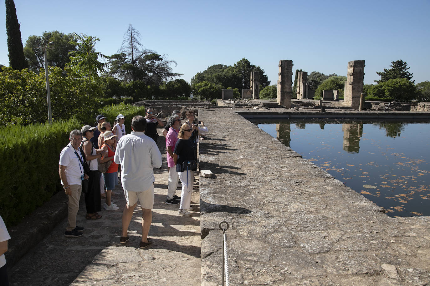 Fotos: la visita al imponente Salón Rico de Medina Azahara