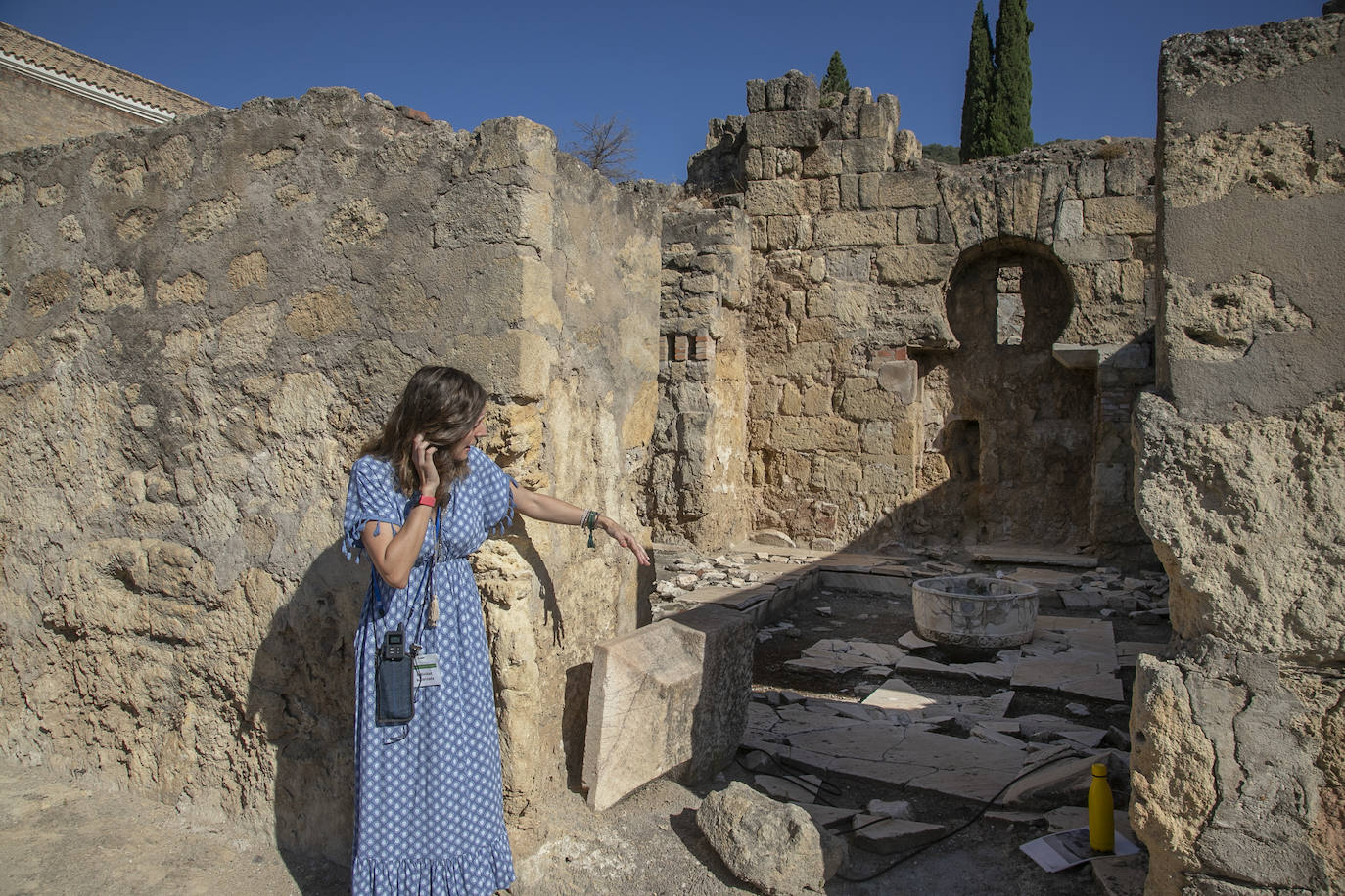Fotos: la visita al imponente Salón Rico de Medina Azahara