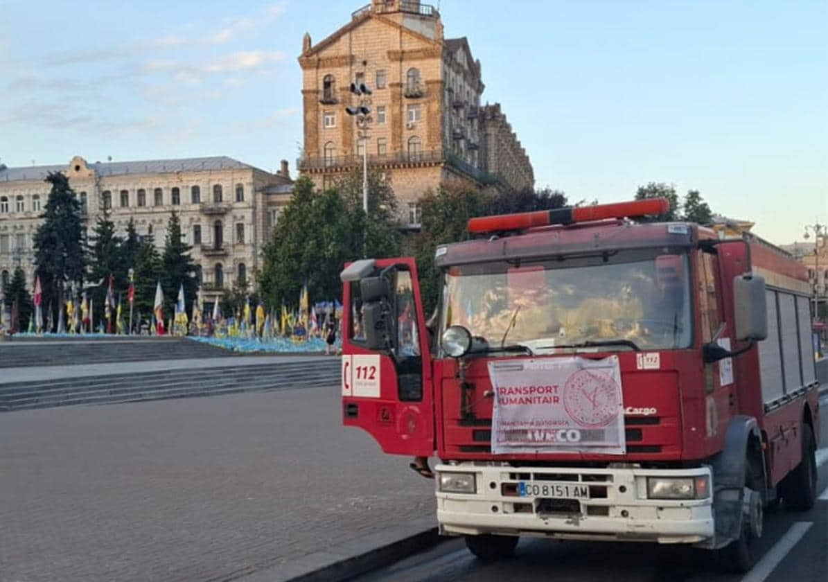 Camión de bomberos de la Diputación, en Staryi Saltiv