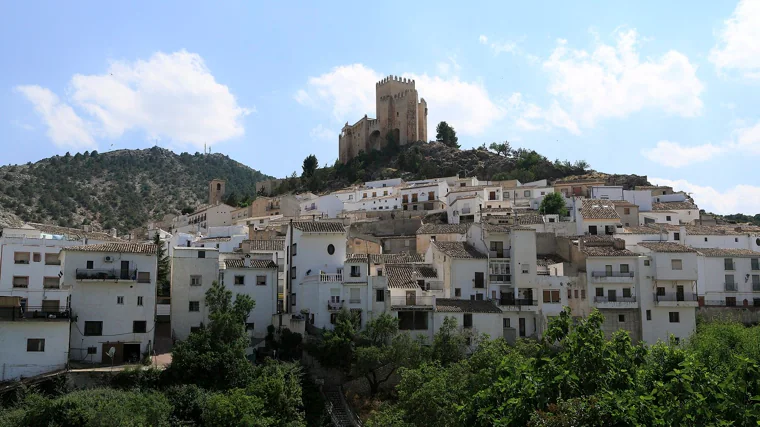 Vélez-Blanco, en Almería, es el municipio de Andalucía más barato para comprar una casa