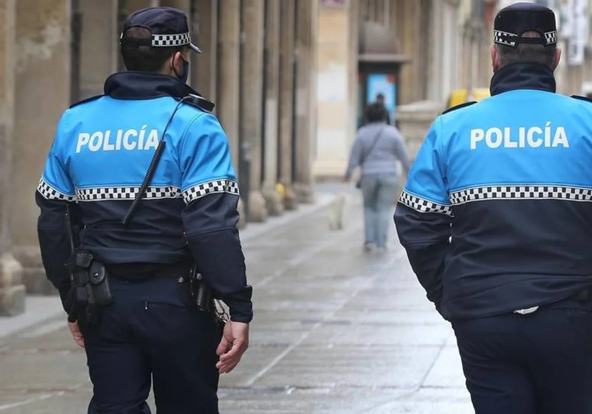 Imagen de archivo de agentes de la Policía Local de Palencia