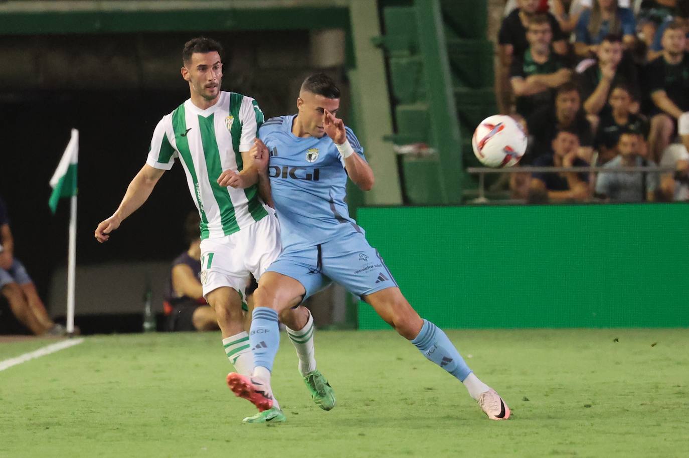 Fotos: El emocionante empate del Córdoba CF ante el Burgos en El Arcángel