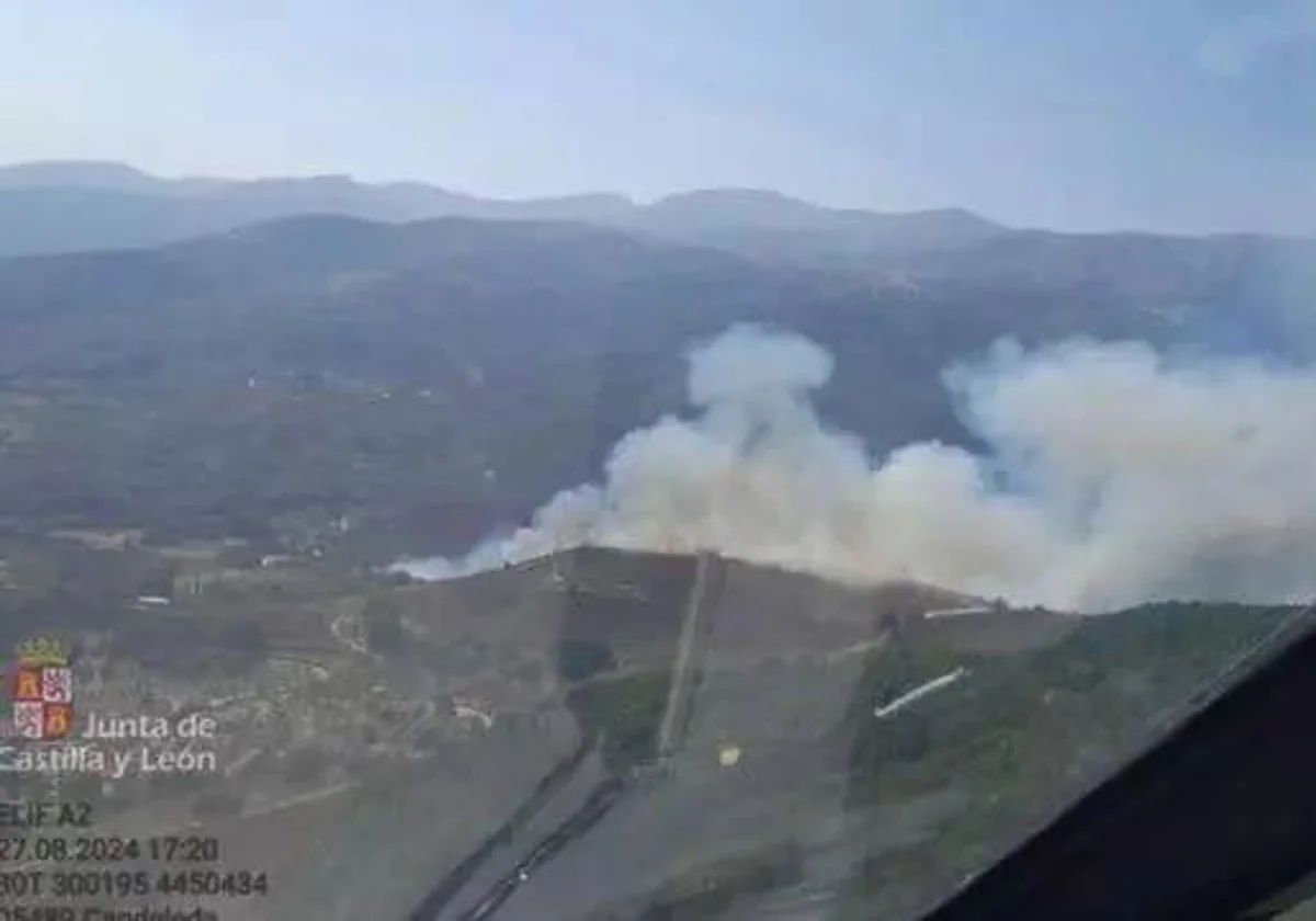 Incendio de nivel 1 de peligrosidad en el municipio abulense de Candelada