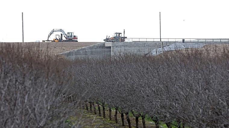 Obras del baipás de Almodóvar del Río