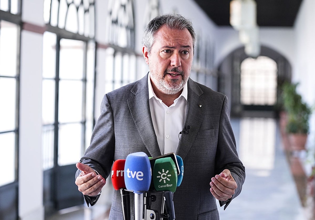 El secretario general del PSOE andaluz, Juan Espadas