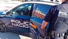 La Policía Nacional interviene por una pelea entre más de una decena de personas en un pub de Valladolid