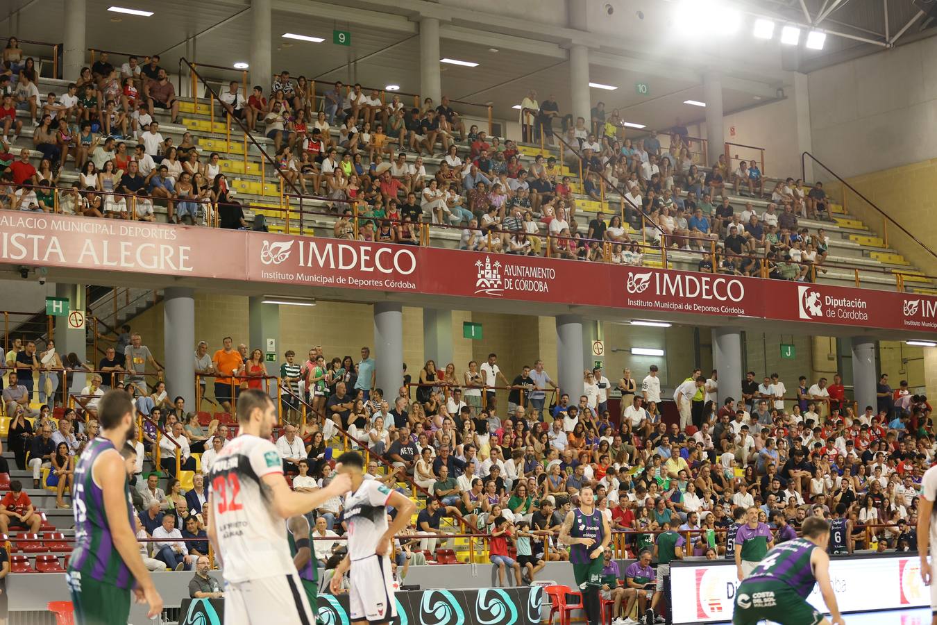 El vibrante duelo de la Copa Andalucía entre Unicaja Málaga y Covirán Granada, en imágenes