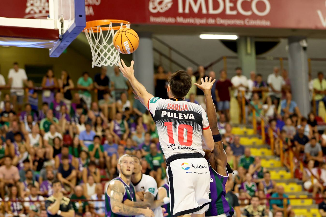 El vibrante duelo de la Copa Andalucía entre Unicaja Málaga y Covirán Granada, en imágenes