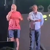 El alcalde que cantó sobre violar a una niña dice que es una canción popular en las fiestas de su pueblo