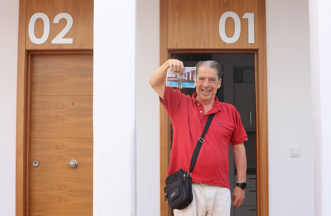 Fotos: la entrega de llaves de los nuevos alojamientos para mayores en Córdoba