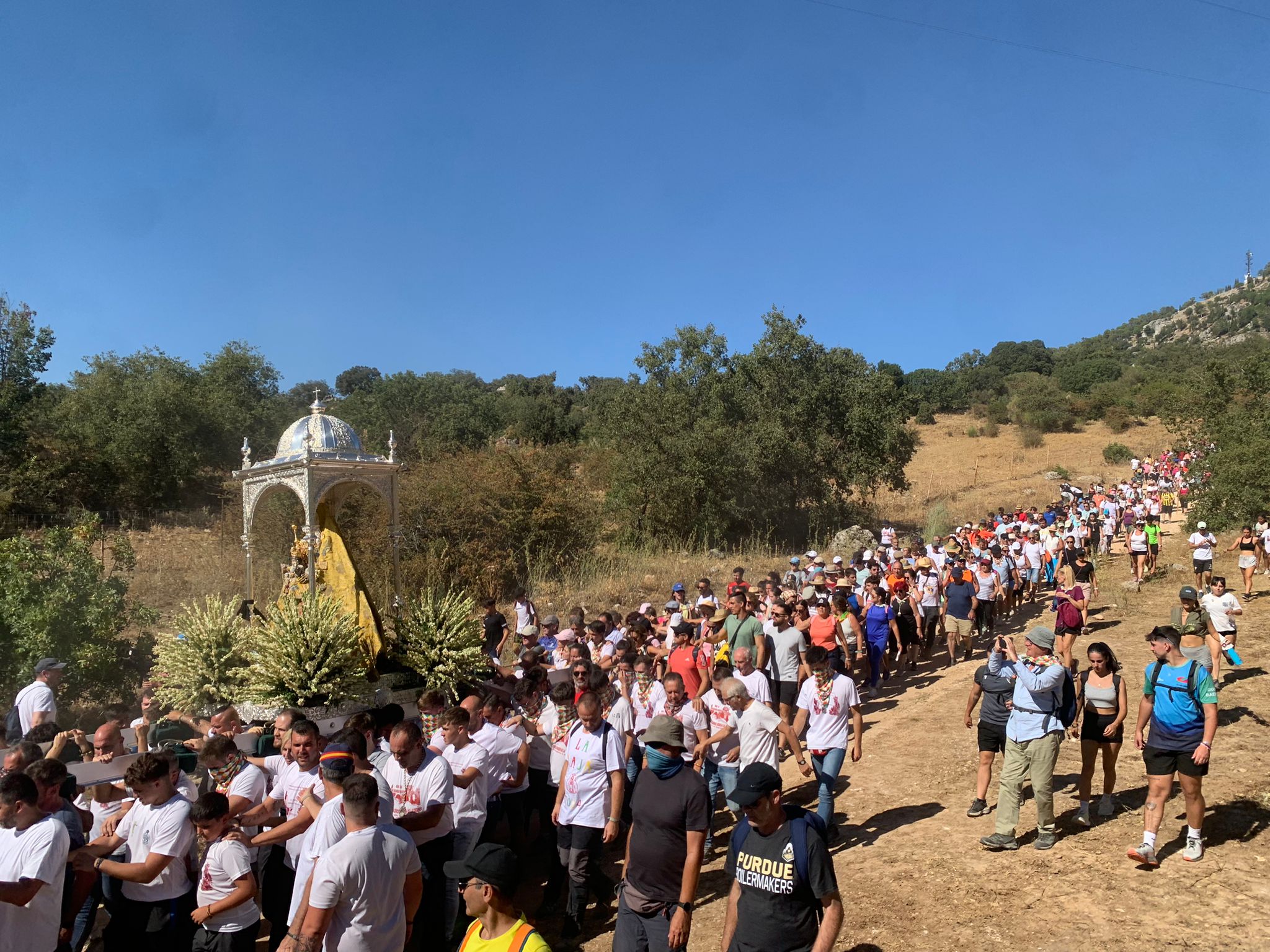 La espectacular &#039;Bajá&#039; de la Virgen de la Sierra de Cabra, en imágenes