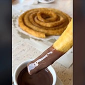 Esta es la mítica churrería de carretera en la que tienes que parar si vas a Granada o Málaga