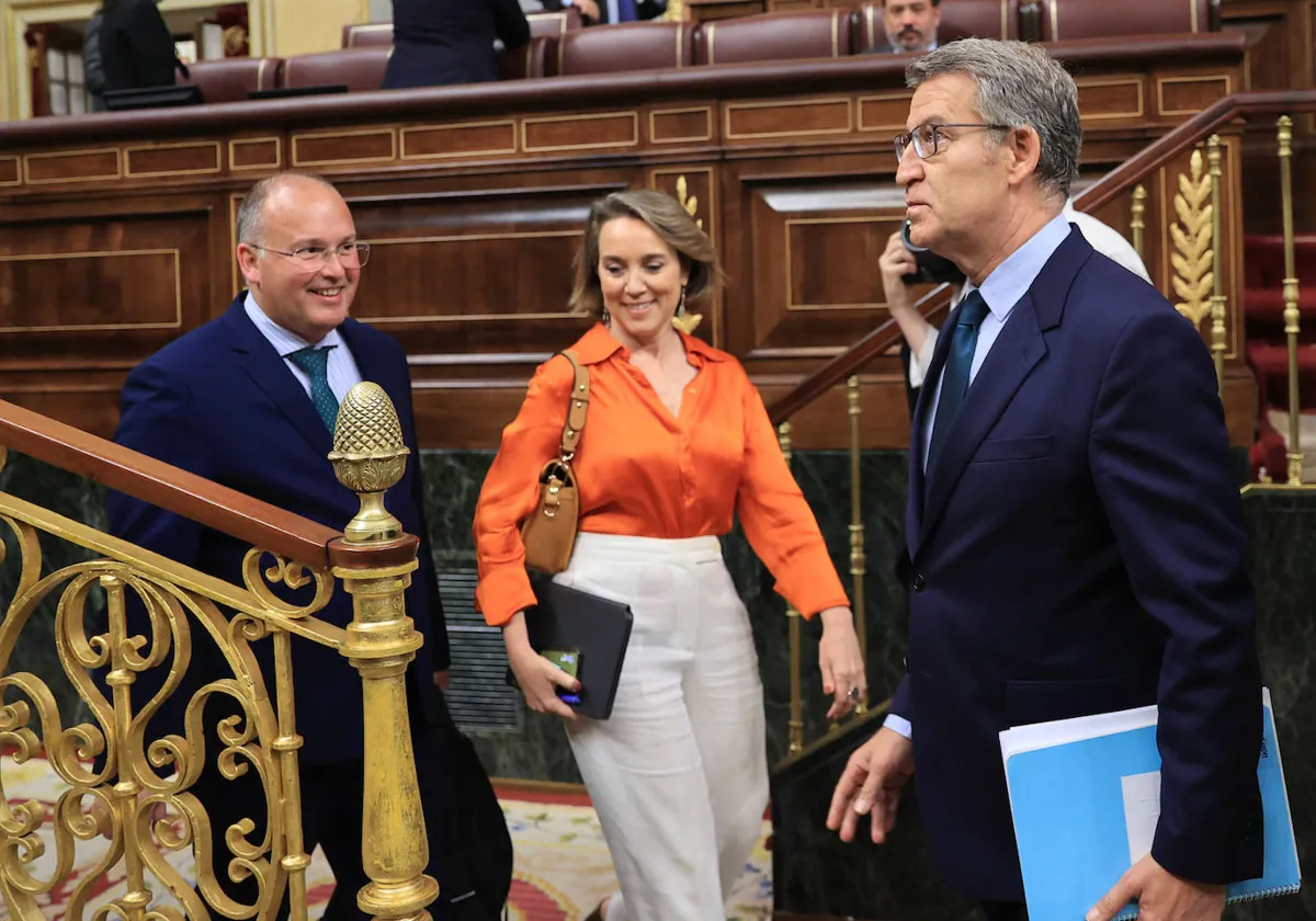 Miguel Tellado, Cuca Gamarra y Alberto Núñez Feijóo