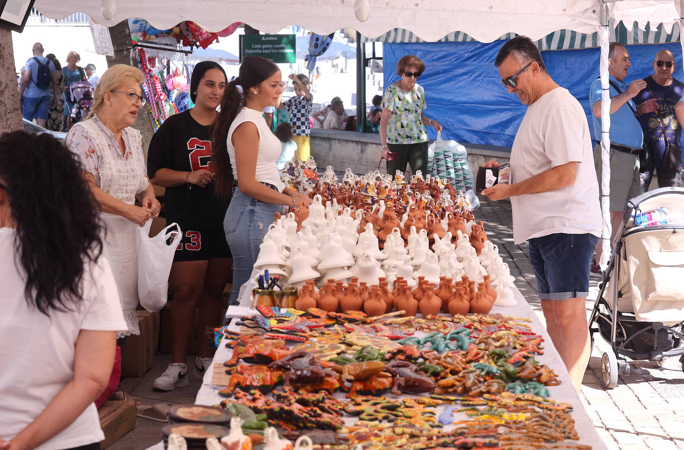 Velá Fuensanta 2024: la tradicional &#039;sardiná&#039; y el arranque de la fiesta en imágenes