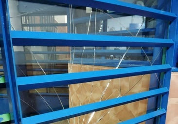 Tres funcionarios de prisiones resultan heridos durante un altercado de presos en Alcolea