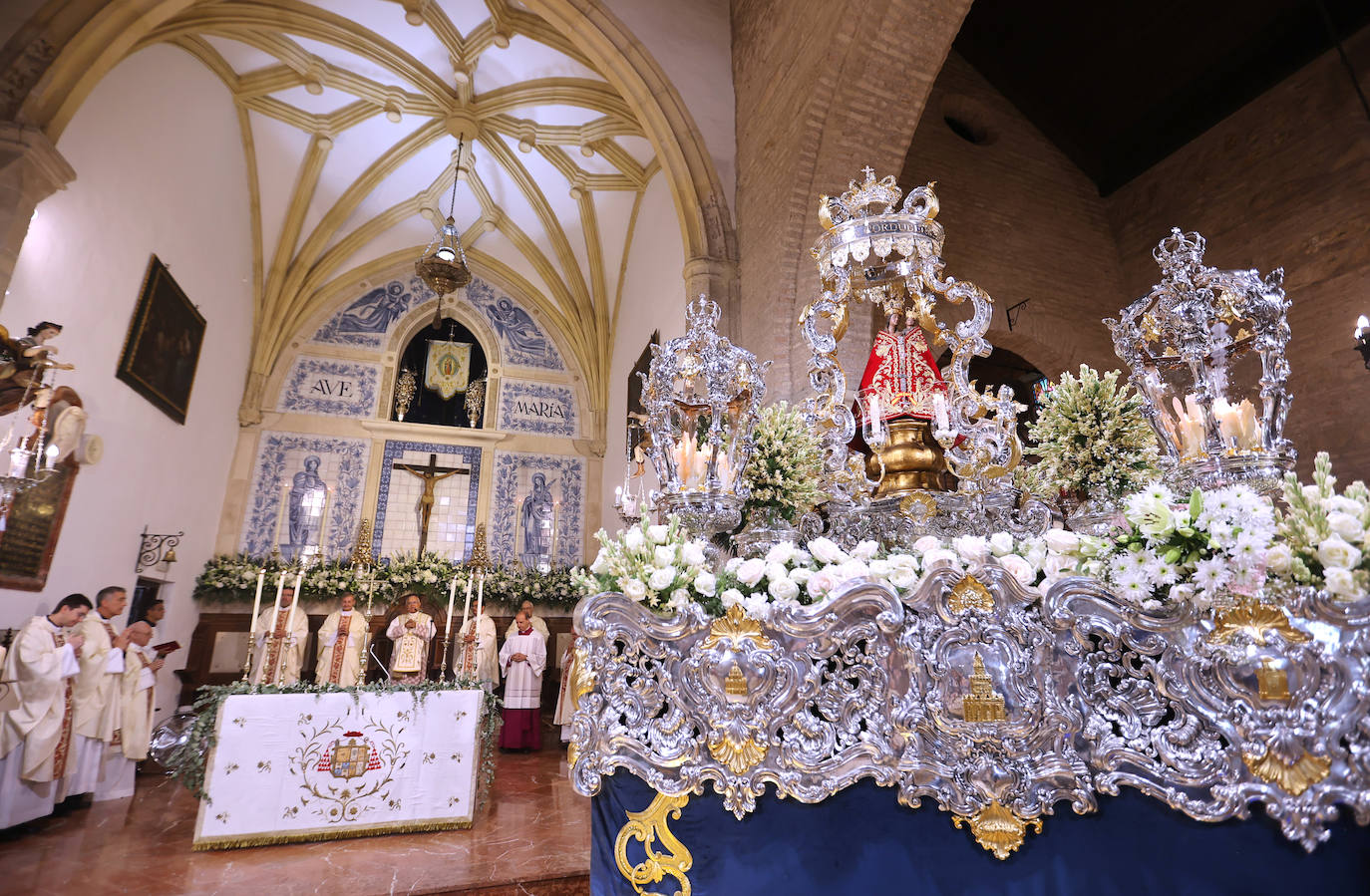 La solemne misa por el día de la Virgen de la Fuensanta, en imágenes