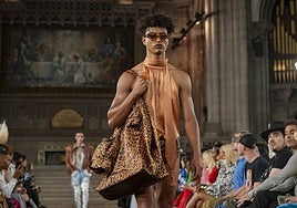 En imágenes, Palomo Spain sube al séptimo cielo en Nueva York con su nueva colección