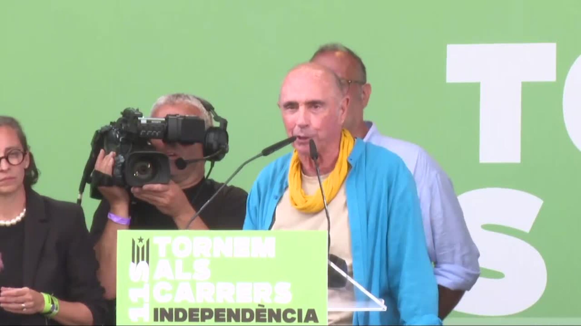 Llach (ANC) ofrece la ayuda de las entidades &quot;para vehicular&quot; al independentismo