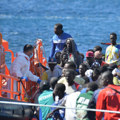 Llega por sus propios medios un cayuco a El Hierro con 43 personas a bordo