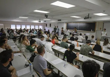 La Junta fija la fecha de las oposiciones de magisterio y secundaria con 14.000 nuevas plazas en Andalucía