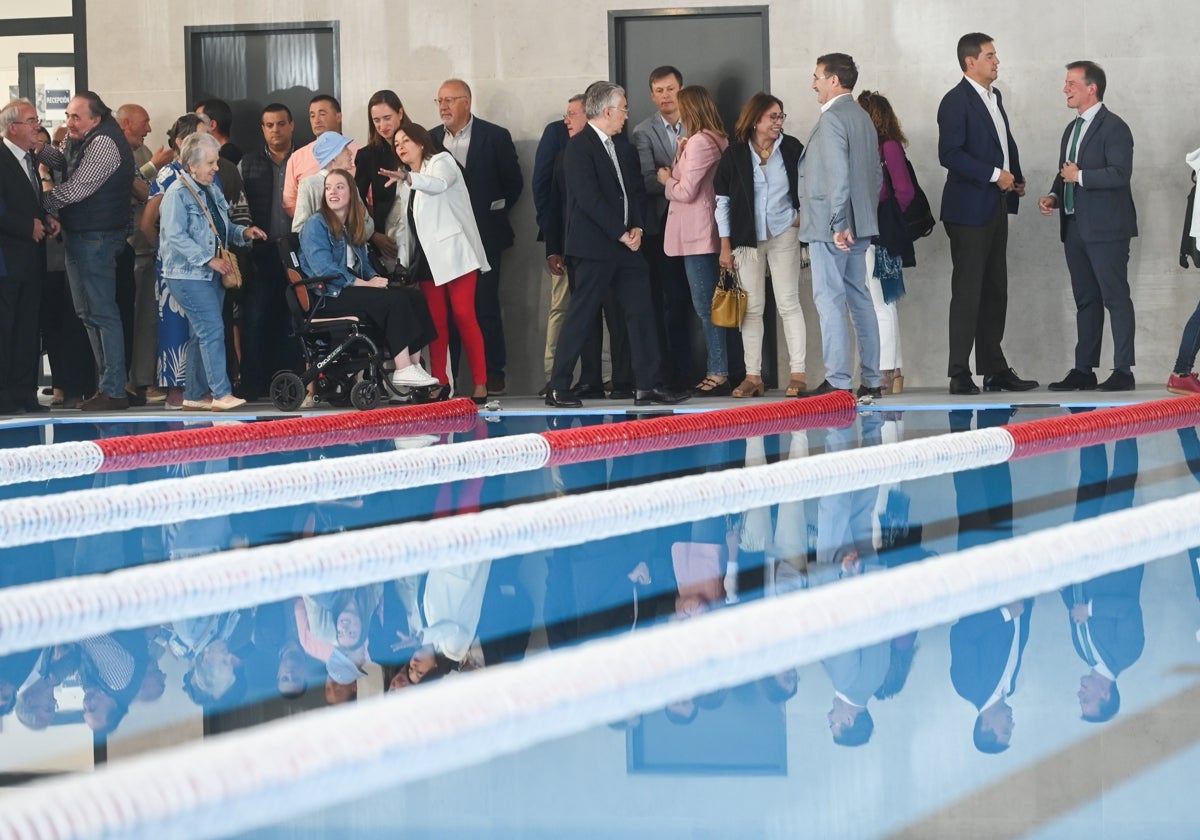 Inauguración de la piscina climatizada Marta Fernández en Villadiego