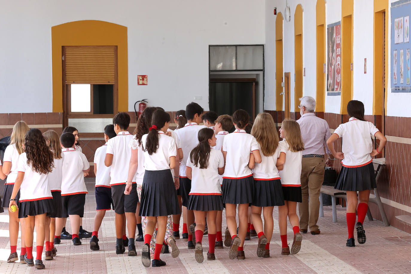 La vuelta a clase en Secundaria, Bachillerato y FP en Córdoba, en imágenes