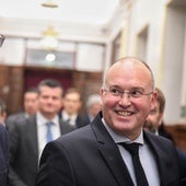 El PP ultima su propio plan de medios: «Sánchez no es nadie para repartir el carnet de periodista»