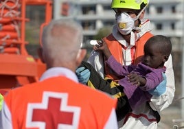 Canarias ha recibido 15 cayucos con más de 600 migrantes en 24 horas