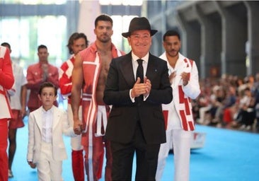 Félix Ramiro presenta 'Héroes' en la clausura de la Mercesdes-Benz Fashion Week