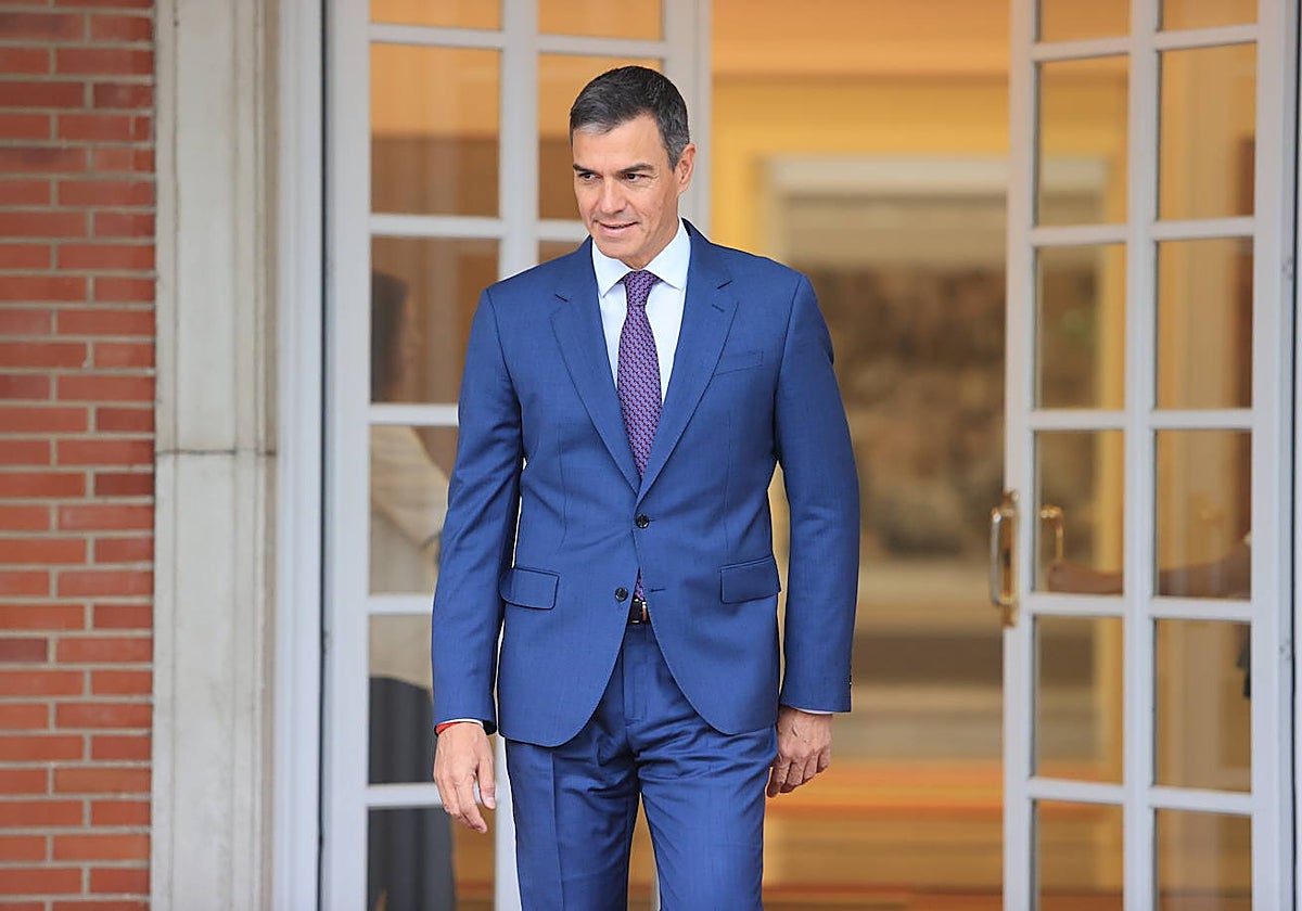 El presidente del Gobierno, Pedro Sánchez, en el Palacio de la Moncloa