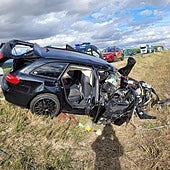 Un muerto y tres heridos graves en un accidente en la N-122 entre dos turismos, una furgoneta y un autobús
