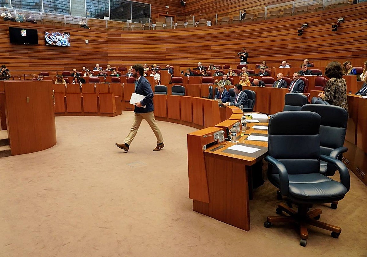 García-Gallardo, antes de intervenir en defensa de la proposición de ley de concordia