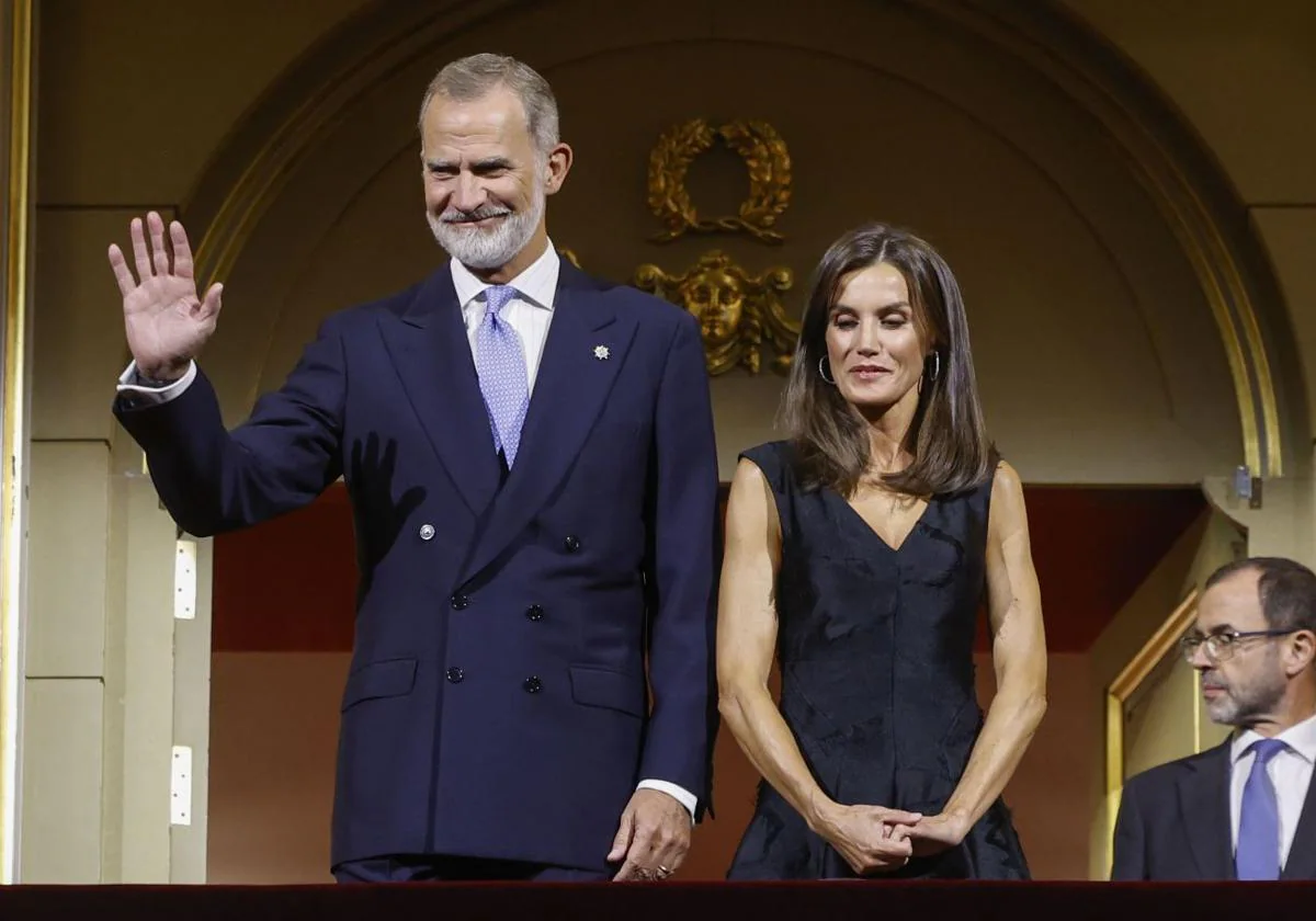 Los Reyes Felipe VI y Letizia asisten este lunes a la inauguración de la temporada 2024/2025 del Teatro Real