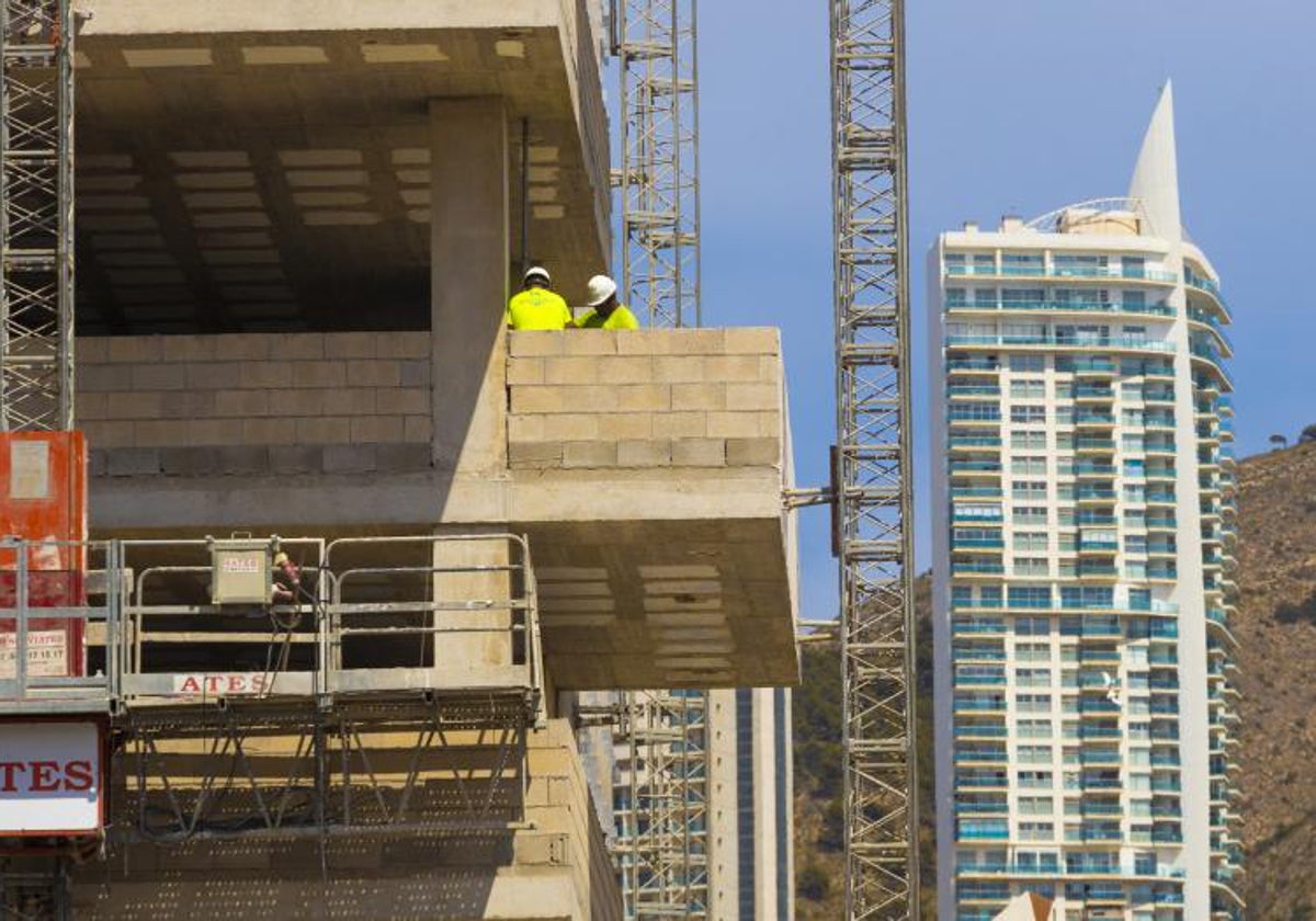 Pisos en construcción en la provincia de Alicante