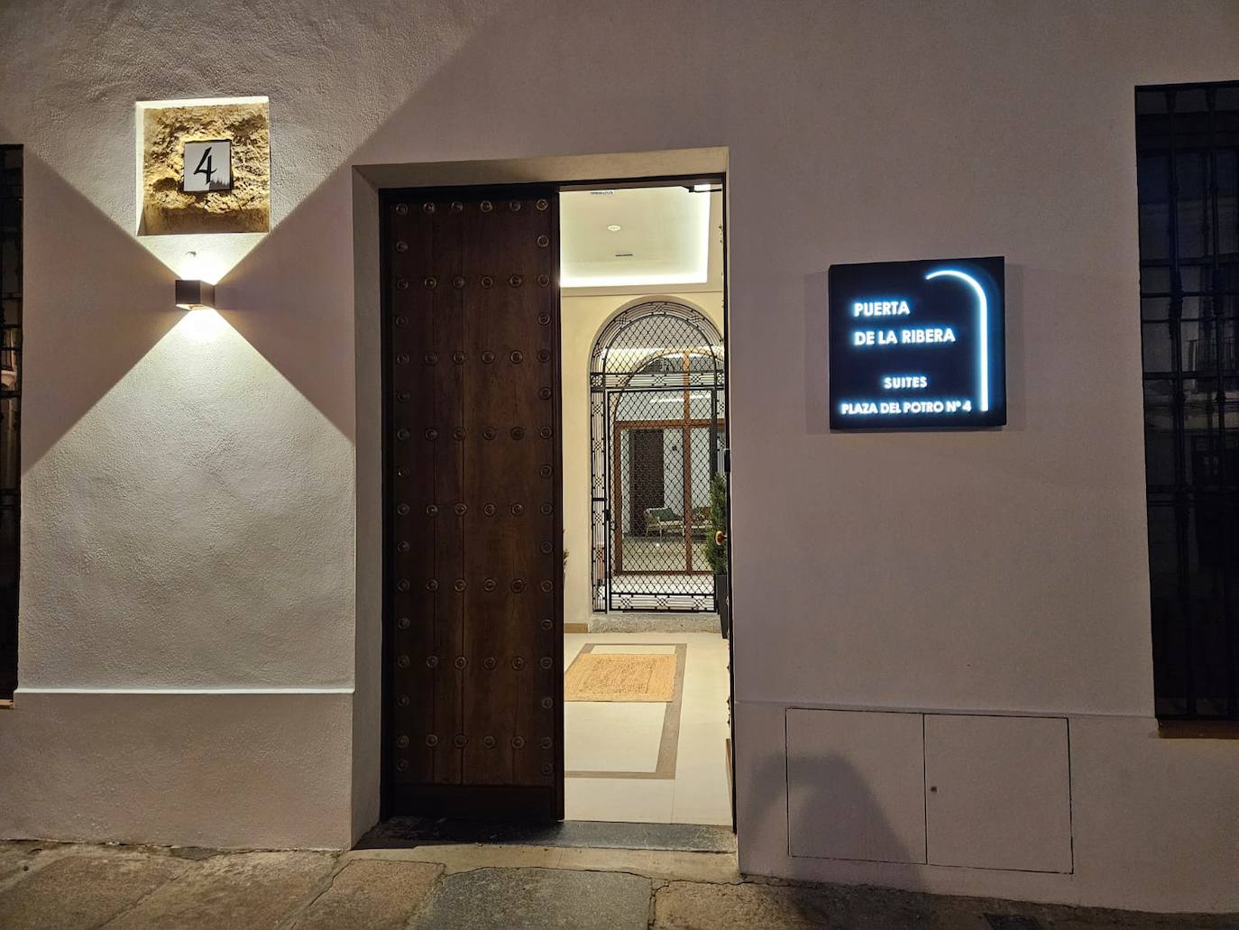 Fotos: los espectaculares nuevos apartamentos turísticos de la plaza del Potro