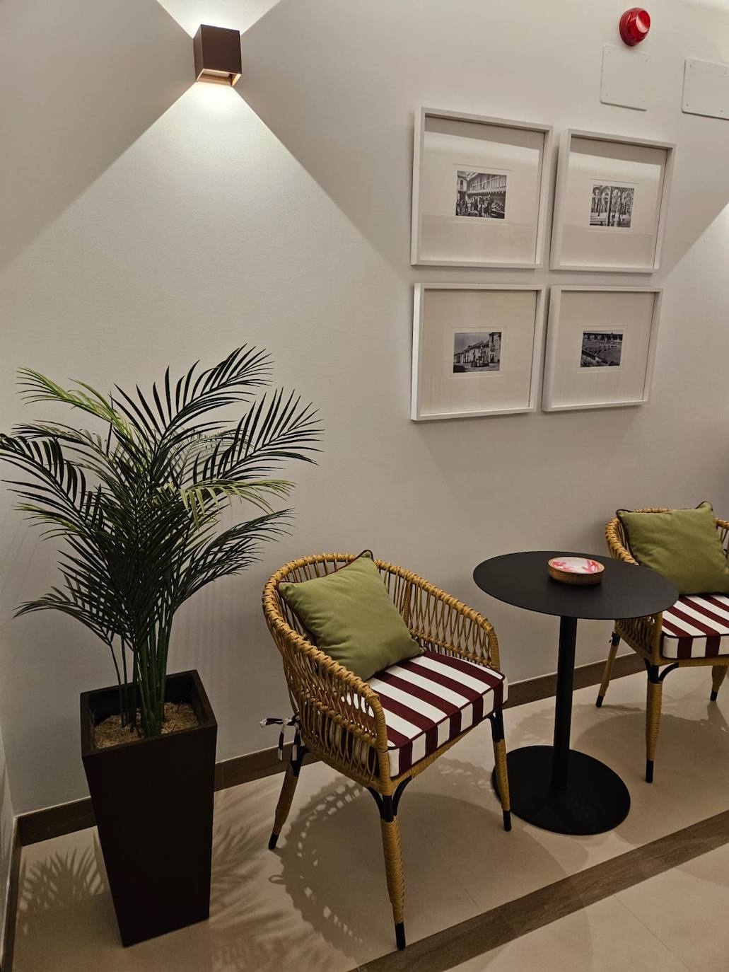 Fotos: los espectaculares nuevos apartamentos turísticos de la plaza del Potro