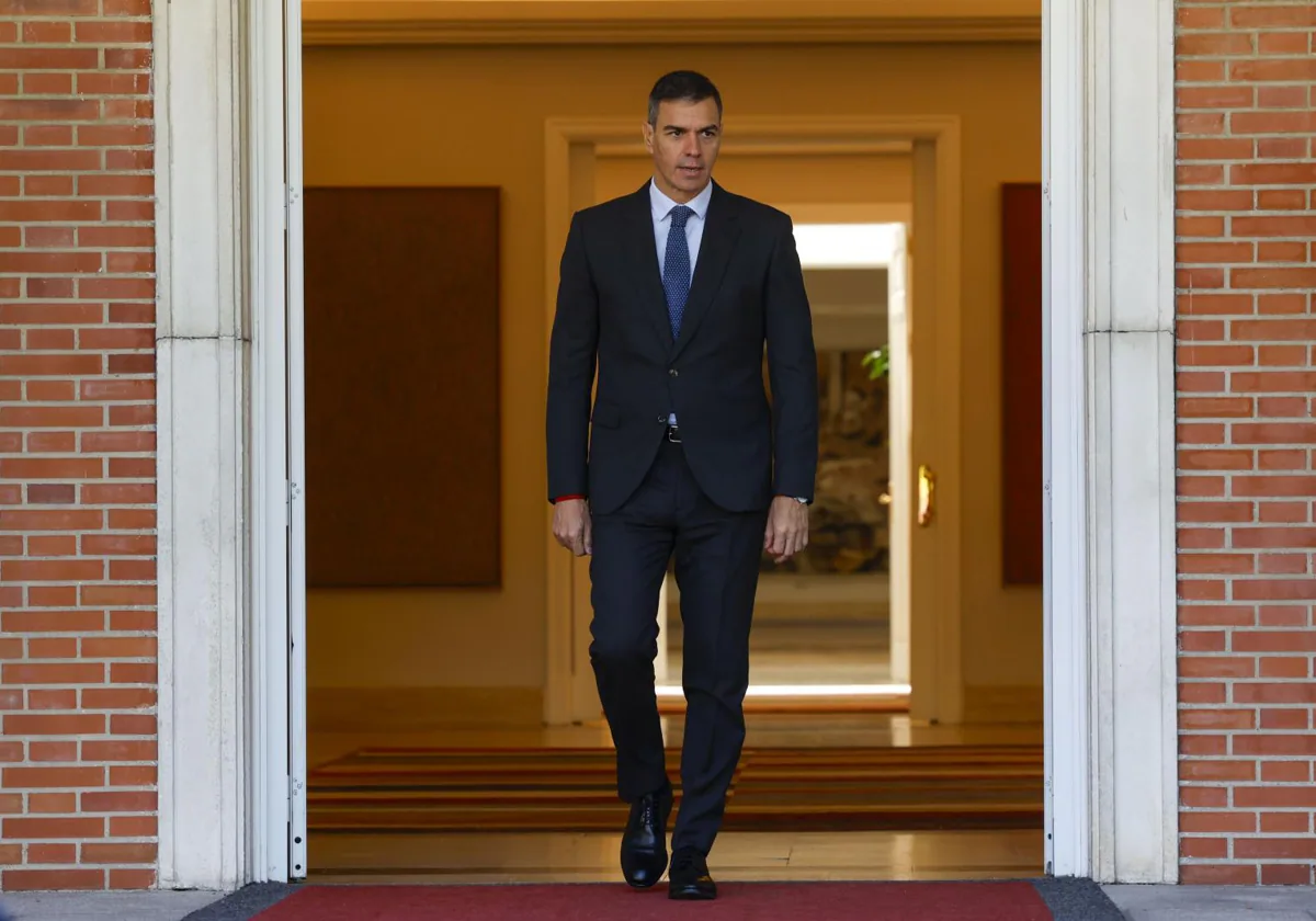 El presidente del Gobierno, Pedro Sánchez, en el Palacio de la Moncloa