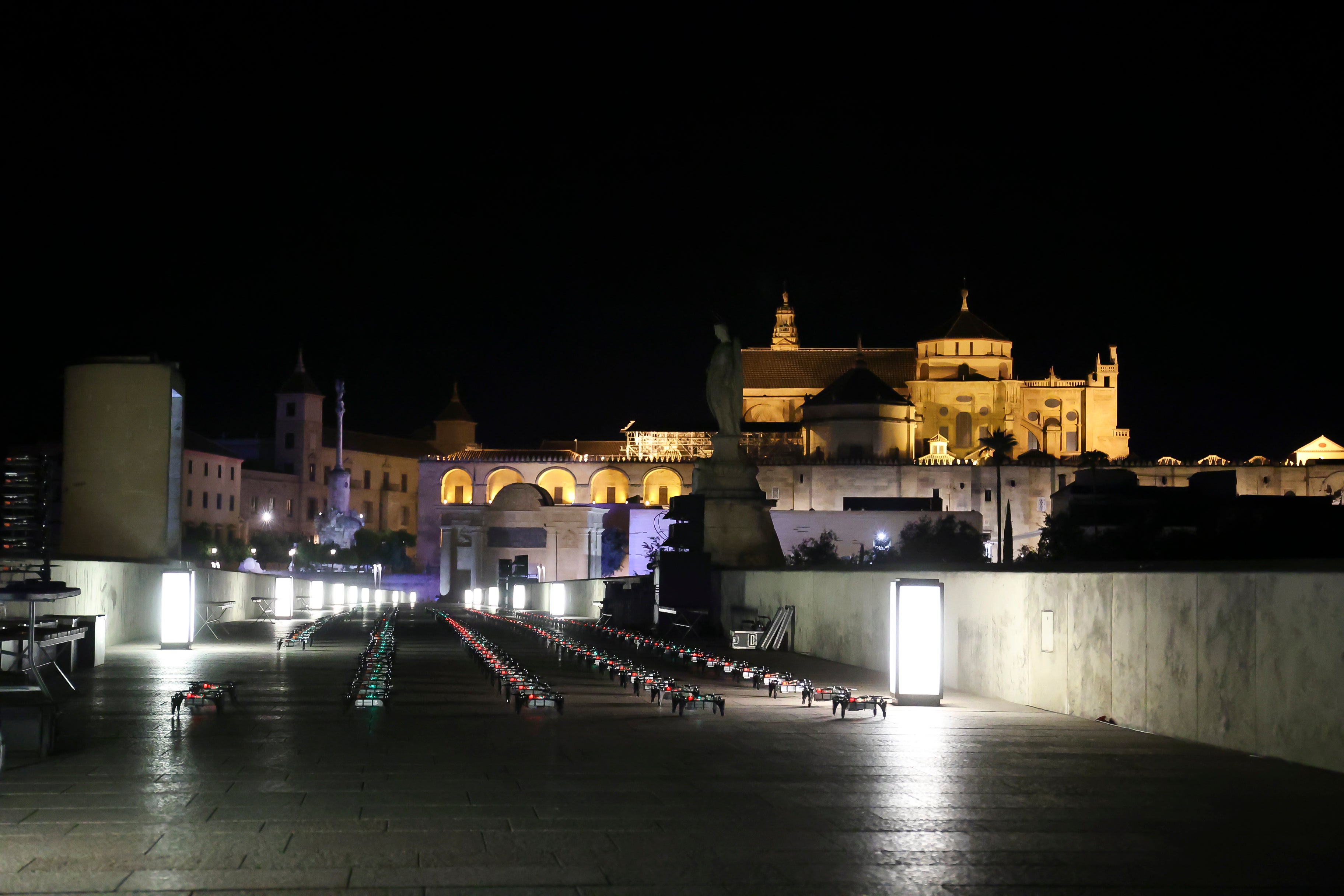 El espectáculo de drones en Córdoba para despedir a las Ciudades Patrimonio Mundial, en imágenes