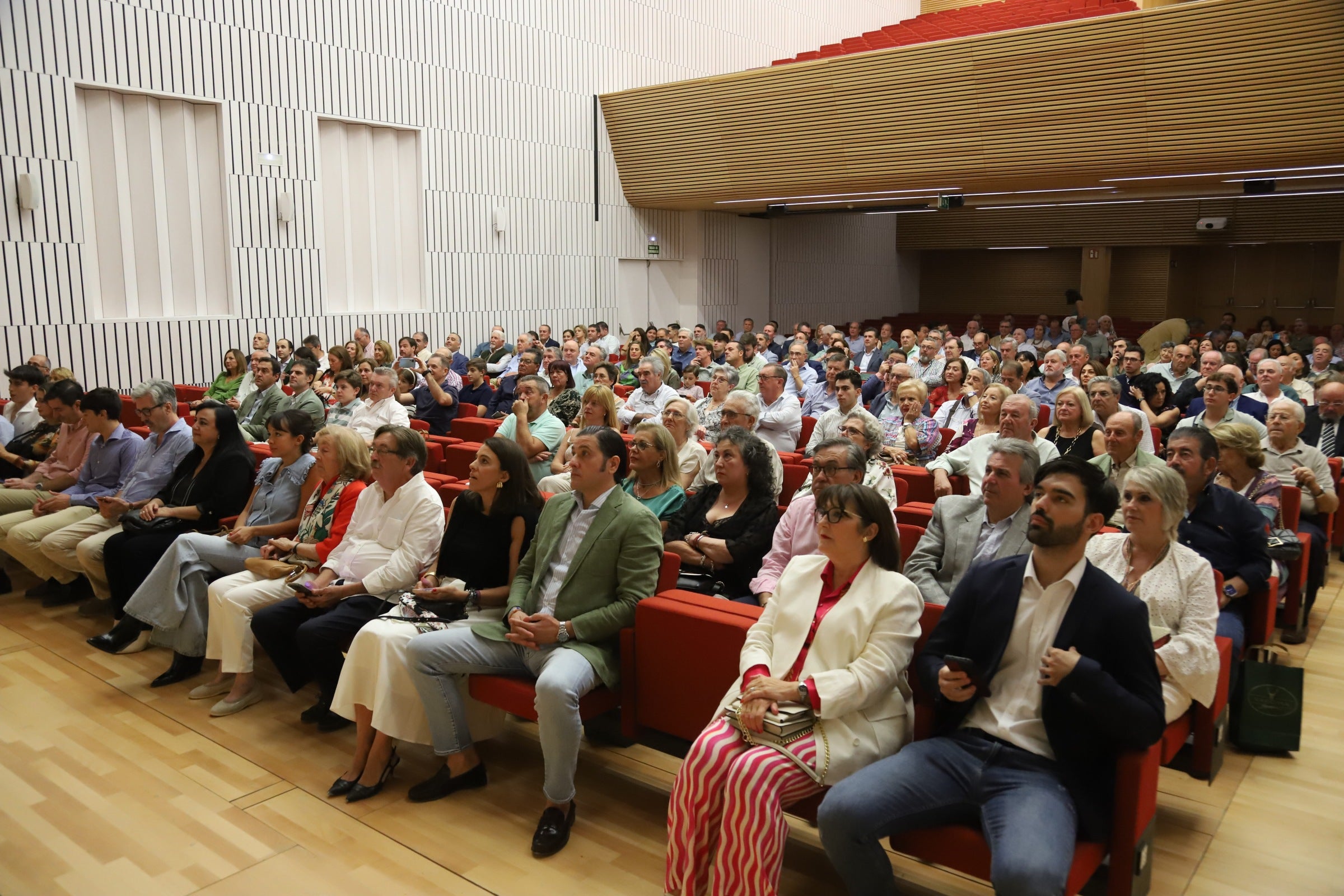 El nuevo libro de José Luis Varona sobre caza y armería, en imágenes